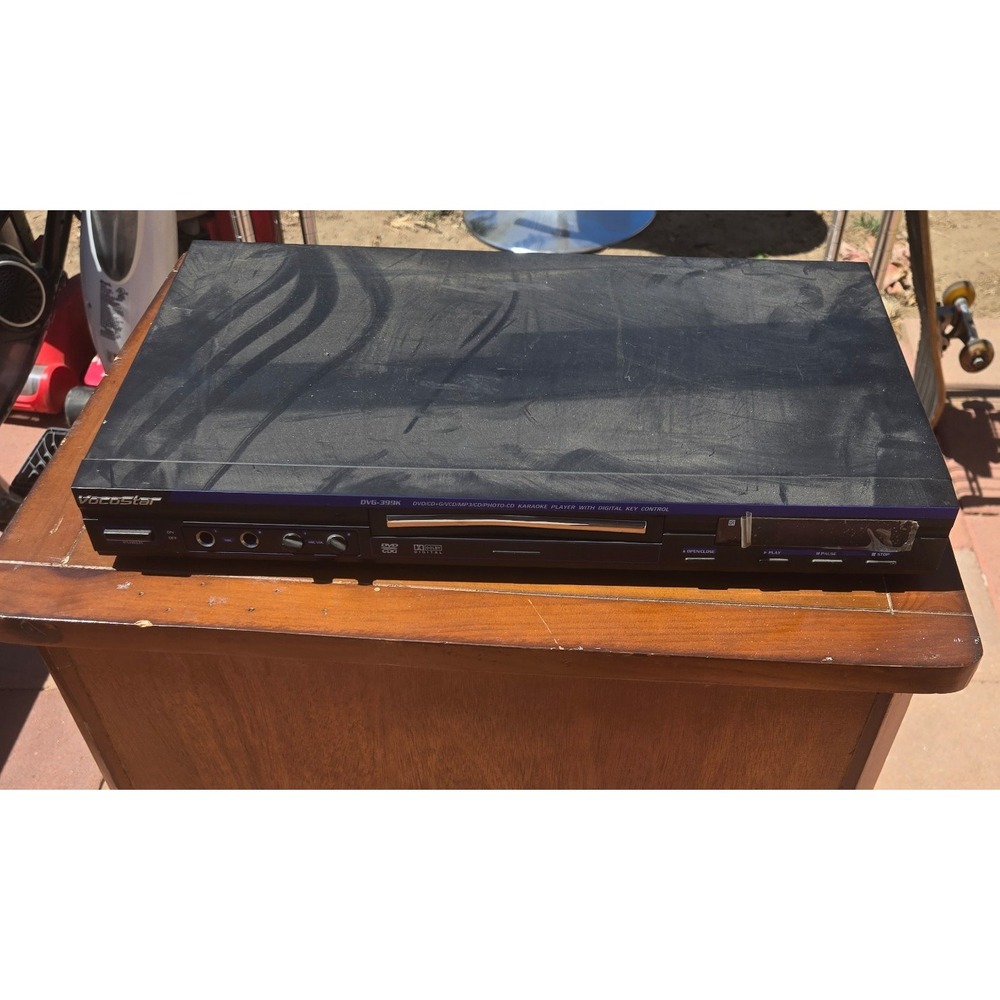 VocoPro DVG-399K III Multi-Format USB/DVD/CD+G Karaoke Player Tested and Working